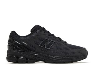NB 1906 'REFLECTIVE BLACK'