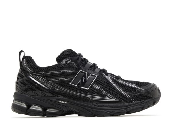 NB 1906 'SILVER BLACK'